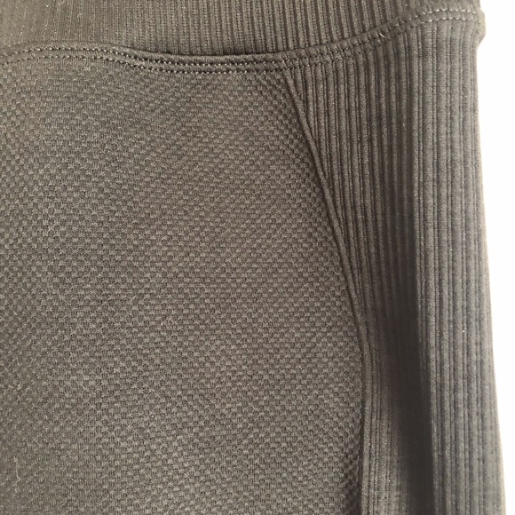 PINK Seamless Rib Bike Shorts NWT - Picture 9 of 12